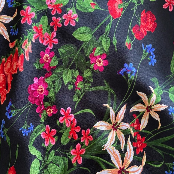 Liz Claiborne Career Black Floral Midi Skirt - Picture 3 of 9